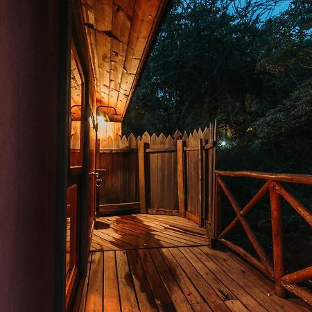 悬崖豪华山林小屋 Mto wa Mbu 外观 照片